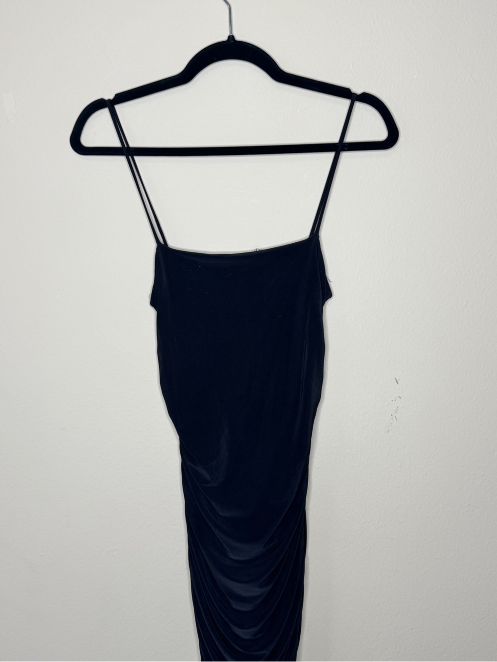 Vintage Sleek Black Spaghetti Strap Ruched Dress